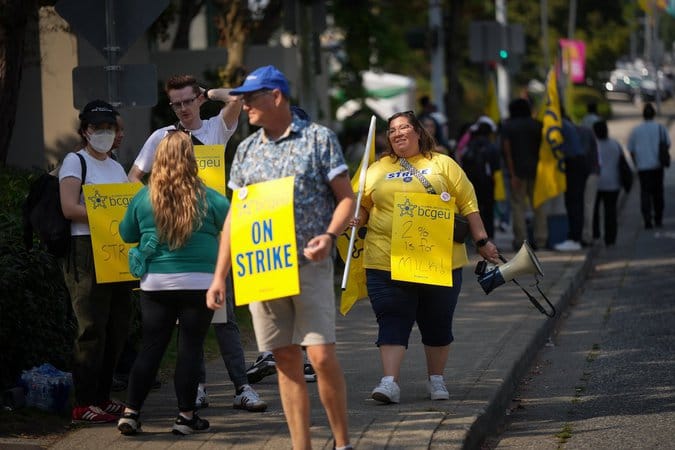 Union strike announcement
