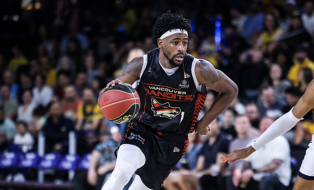 Bandits Stay Perfect with Road Victory Over Stingers